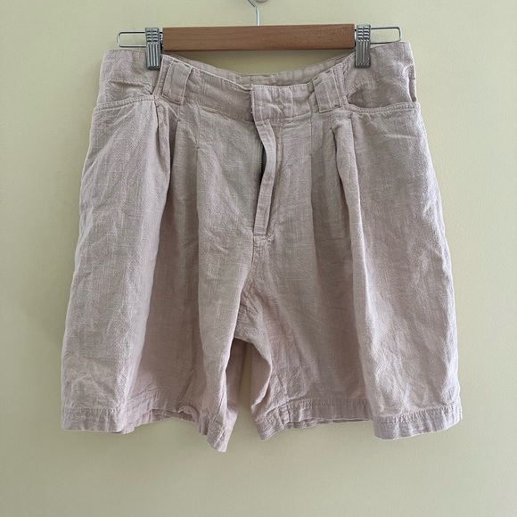 Free People Say So Trouser Short in Pebble Size 8 excellent condition - Picture 3 of 6